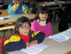 Fillettes en classe