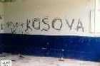 Le mur d'une classe en juillet